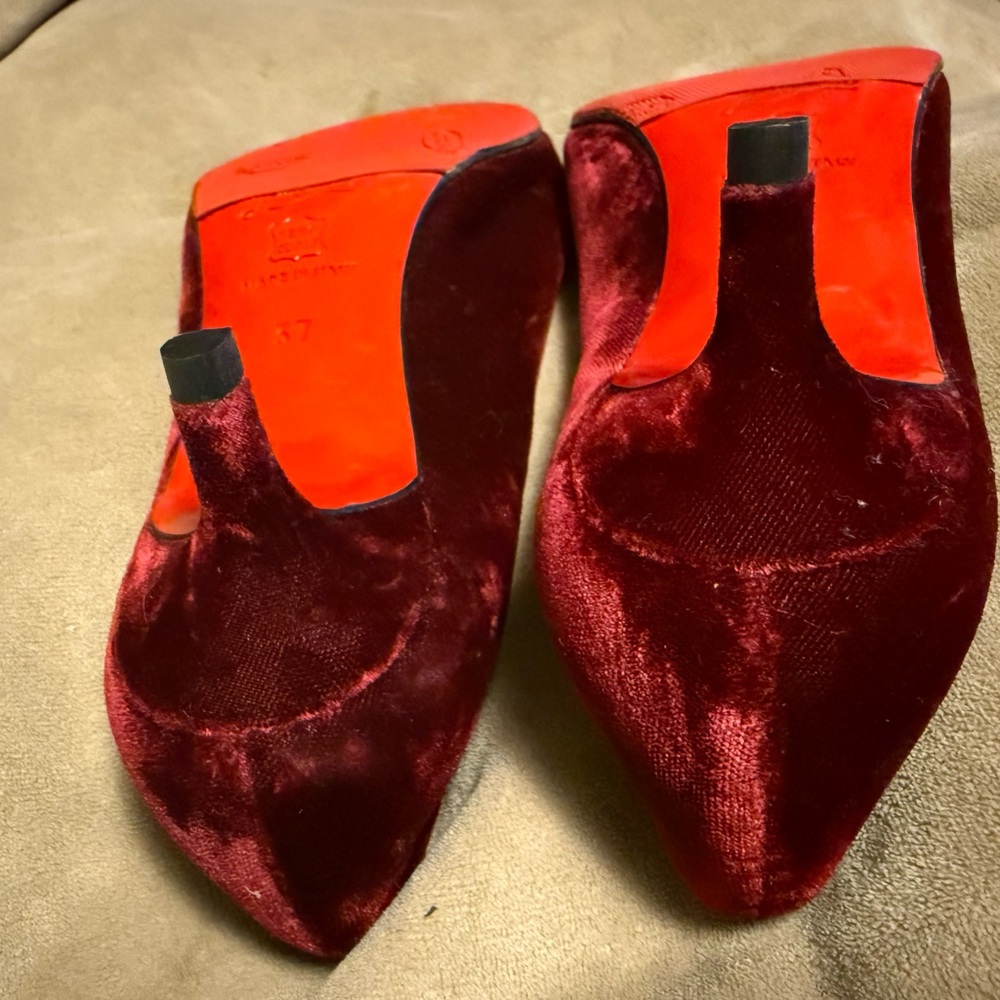 Christian Louboutin Burgundy Velvet Pointed Flats - Picture 7 of 8